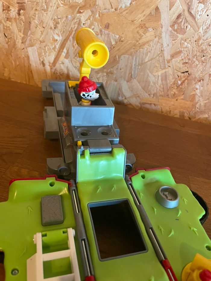 Idée cadeau 🎁 Figurine Marcus Rescue Ensemble de Jeu Transformable 2 en 1 en hélicoptère - photo numéro 9