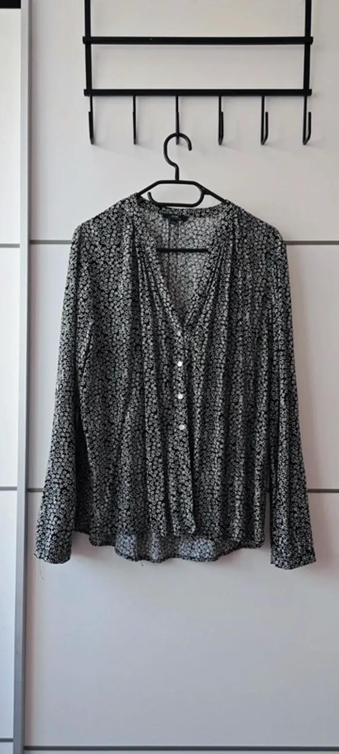 Chemise