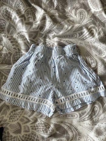 Short 2 ans