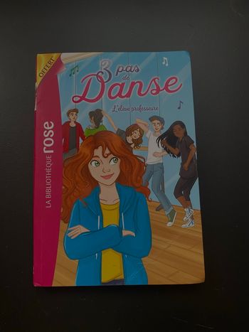 Livre trois pas de danse