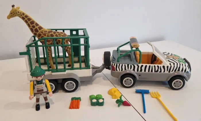 Playmobil "Véhicule Zoo avec remorque " - photo numéro 2