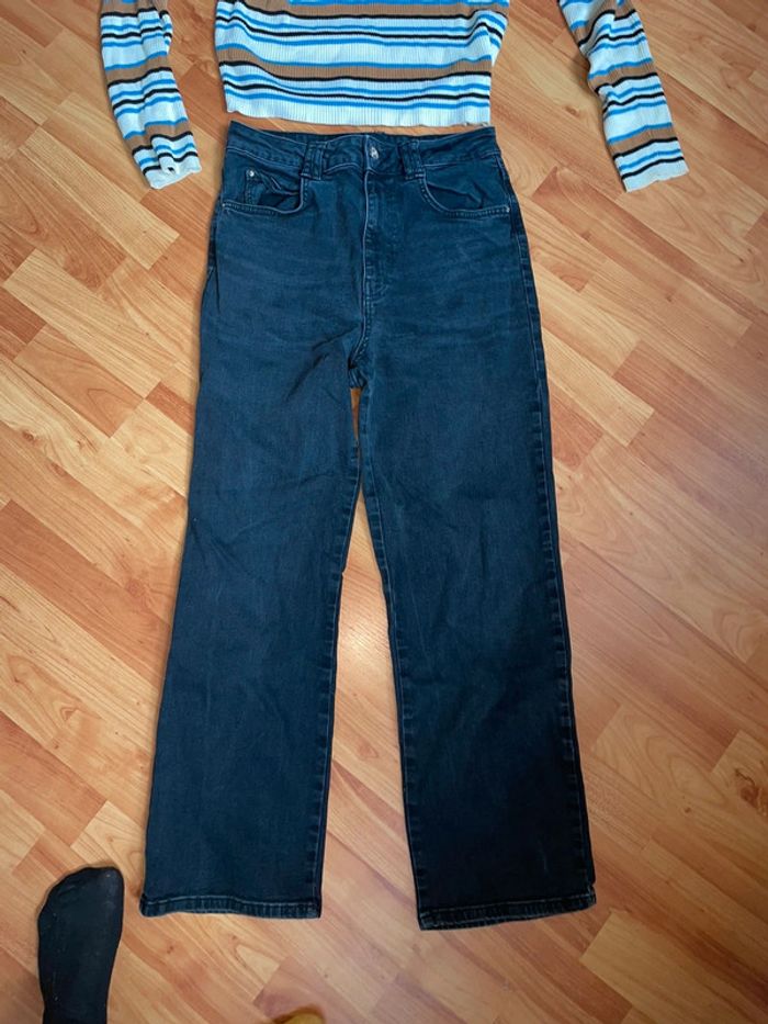 Jean large Zara 40 + haut rayé Stradivarius - photo numéro 4
