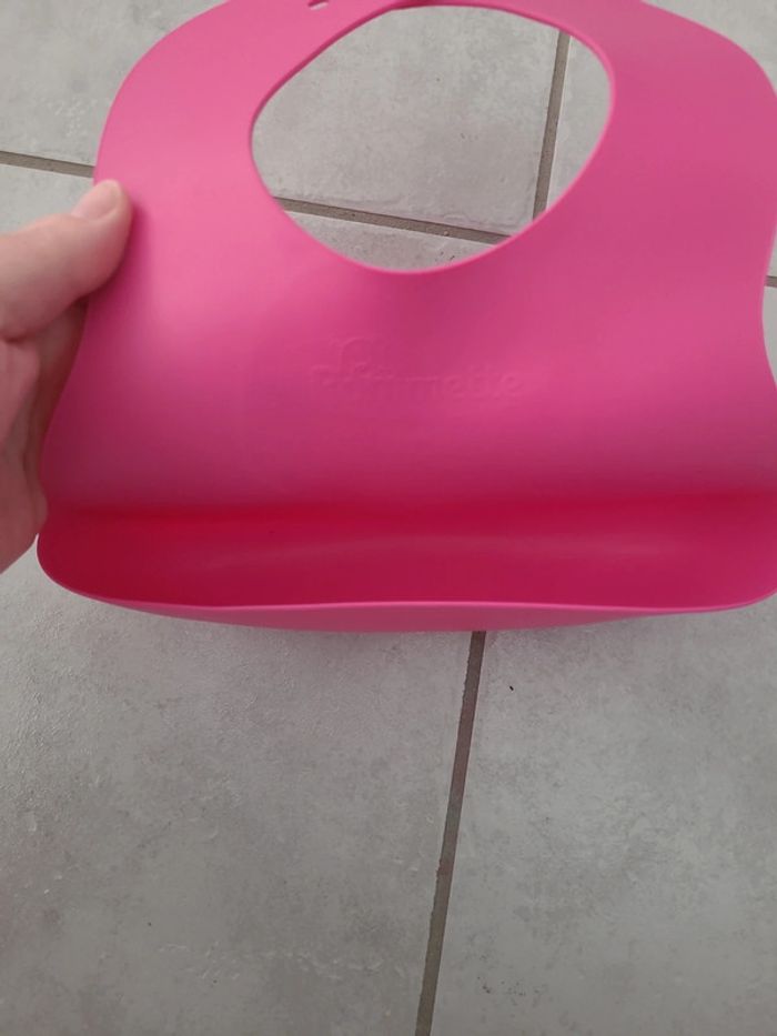 Bavoir réglable en plastique souple - photo numéro 2