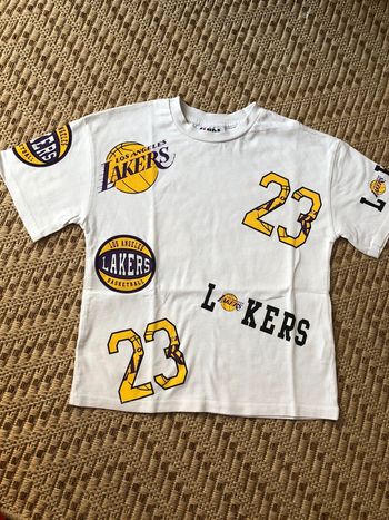 T-shirt taille 5/6 ans (116 cm)