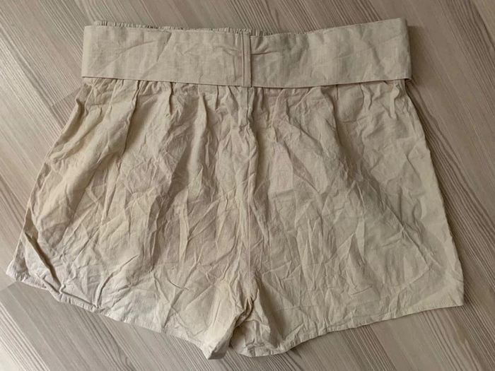 Short style lin beige ceinture T.M neuf Shein - photo numéro 5