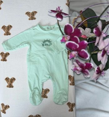 Pyjama léger taille 1 mois