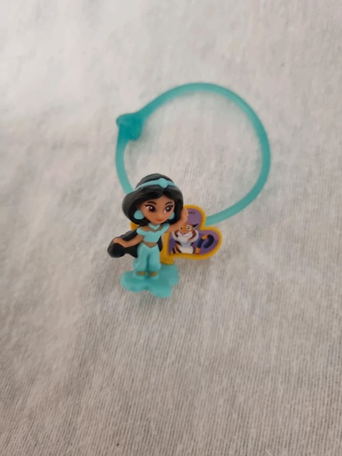 Petit bracelet enfant disney jasmine neuf