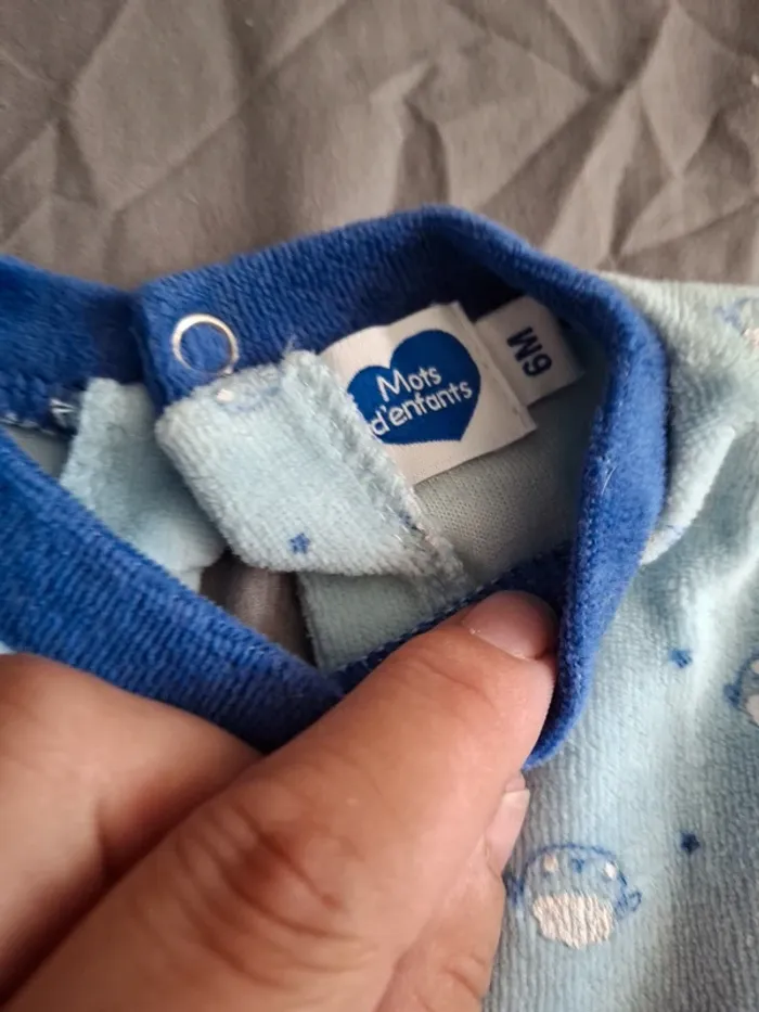 Pyjama/dors bien bébé 6mois - photo numéro 2