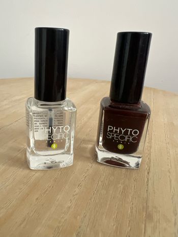 Lot de Vernis a ongles + top & base  coat Phyto specific
