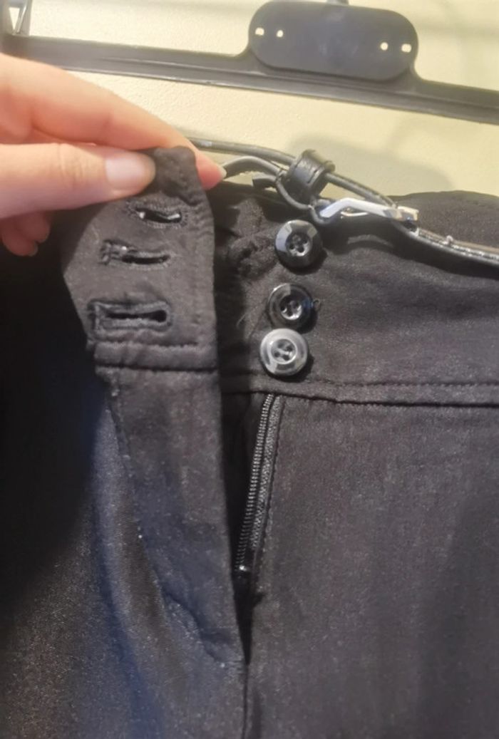 Jupe crayon noir avec ceinture - photo numéro 5