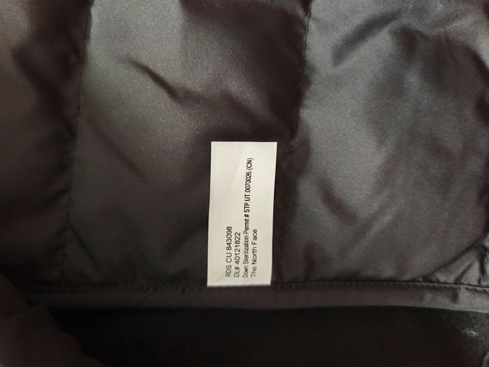 Veste à capuche noir the north face taille s neuve - photo numéro 7