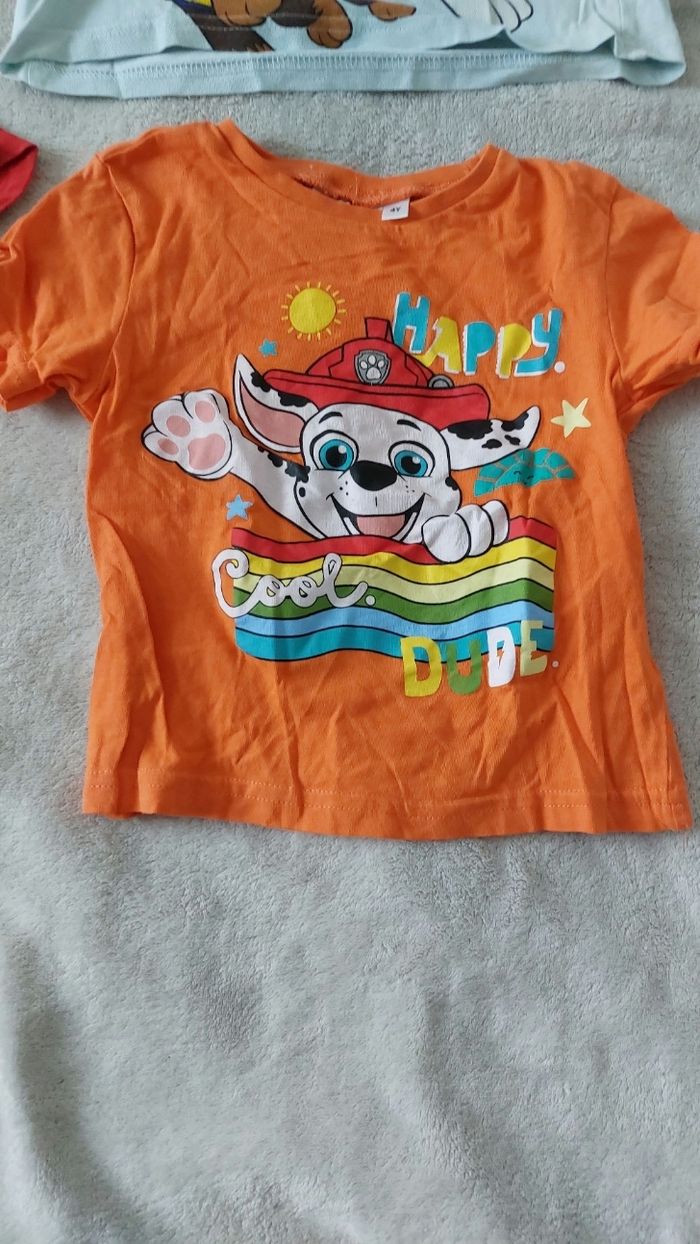 Lot de tee shirt 4 ans - photo numéro 2