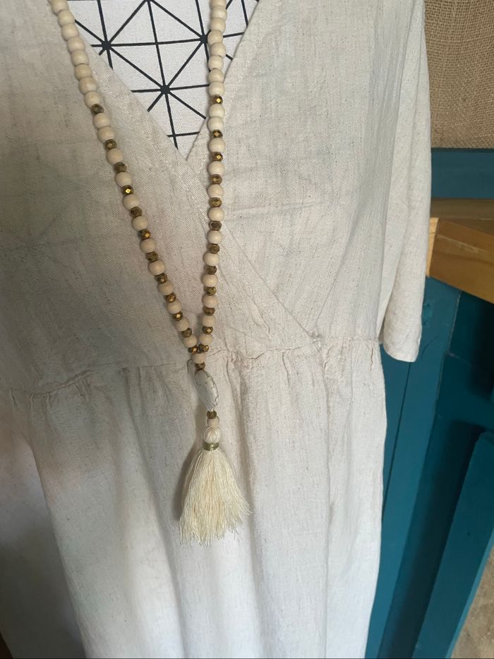 Longue robe neuve - photo numéro 4