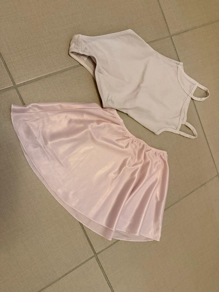 Body et jupe danse fille 6 ans - photo numéro 2