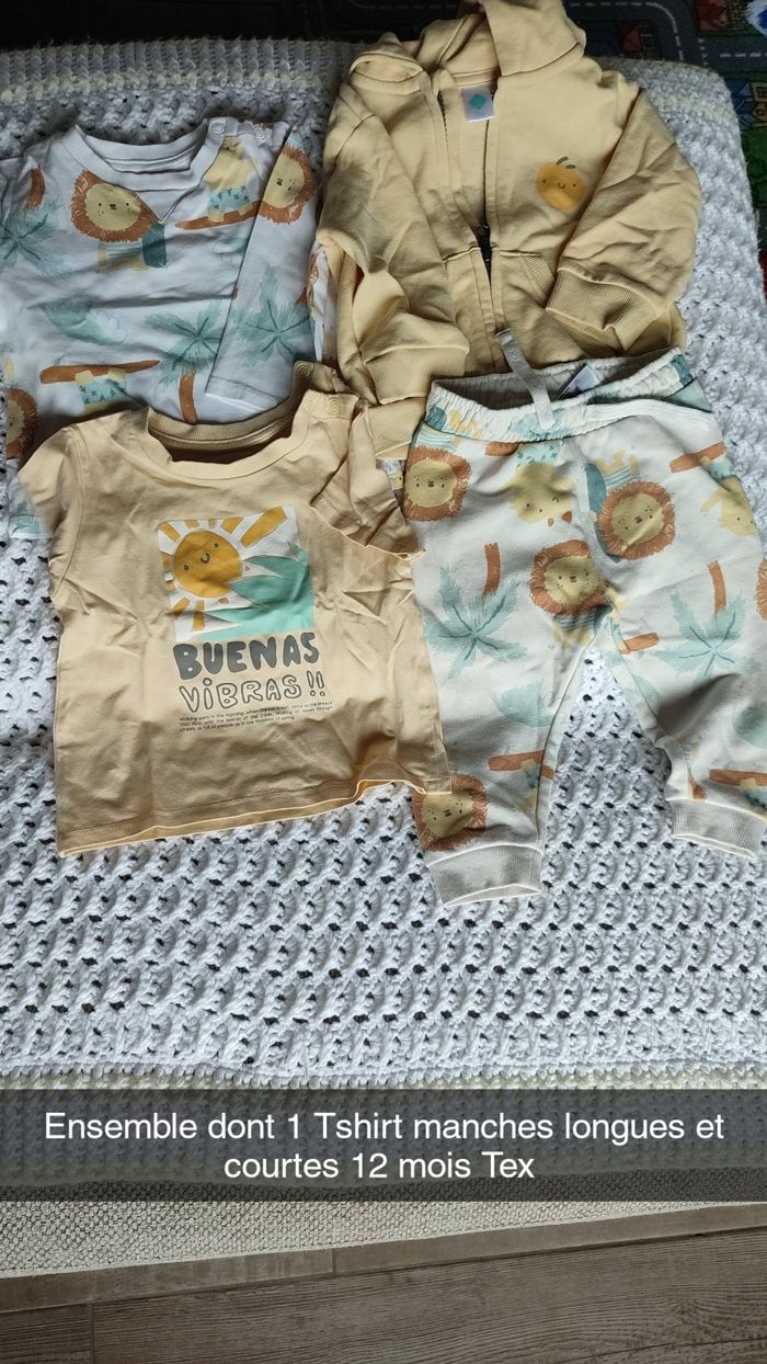 Ensemble vêtements
