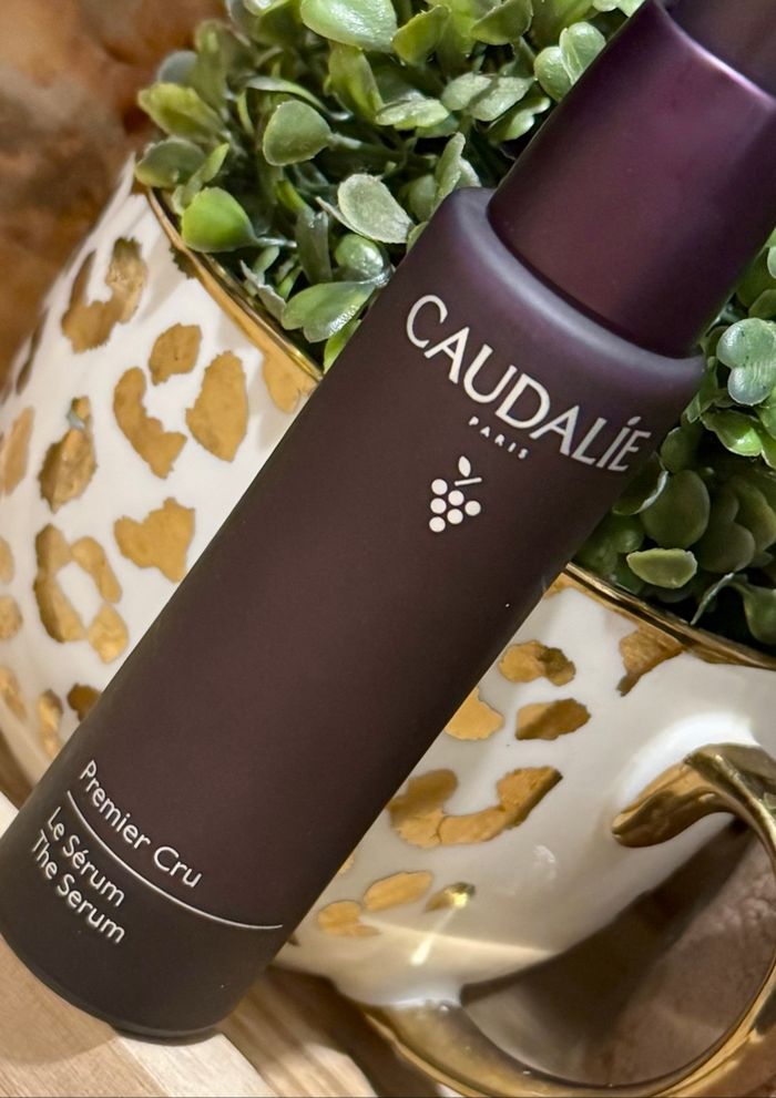 Caudalie Premier Cru Le Sérum Le Luxe Anti-Âge à Prix Mini - photo numéro 2