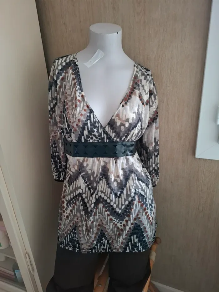 Blouse fluide imprimée T 42/44 - photo numéro 4