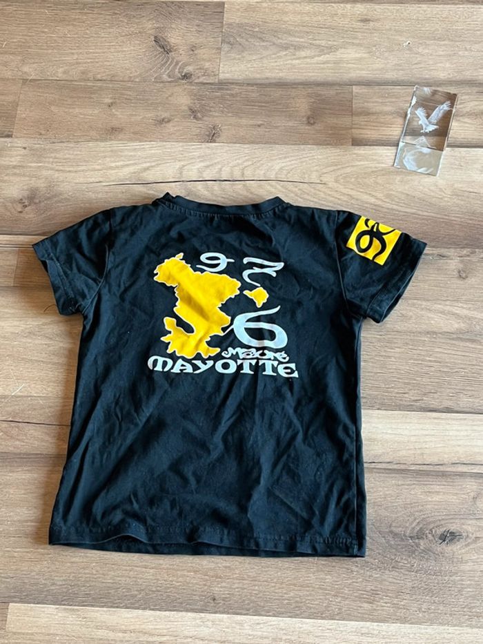 Je vend un tee shirt mixte Mayotte très bon état - photo numéro 2
