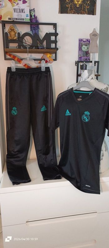 Jogging adidas 