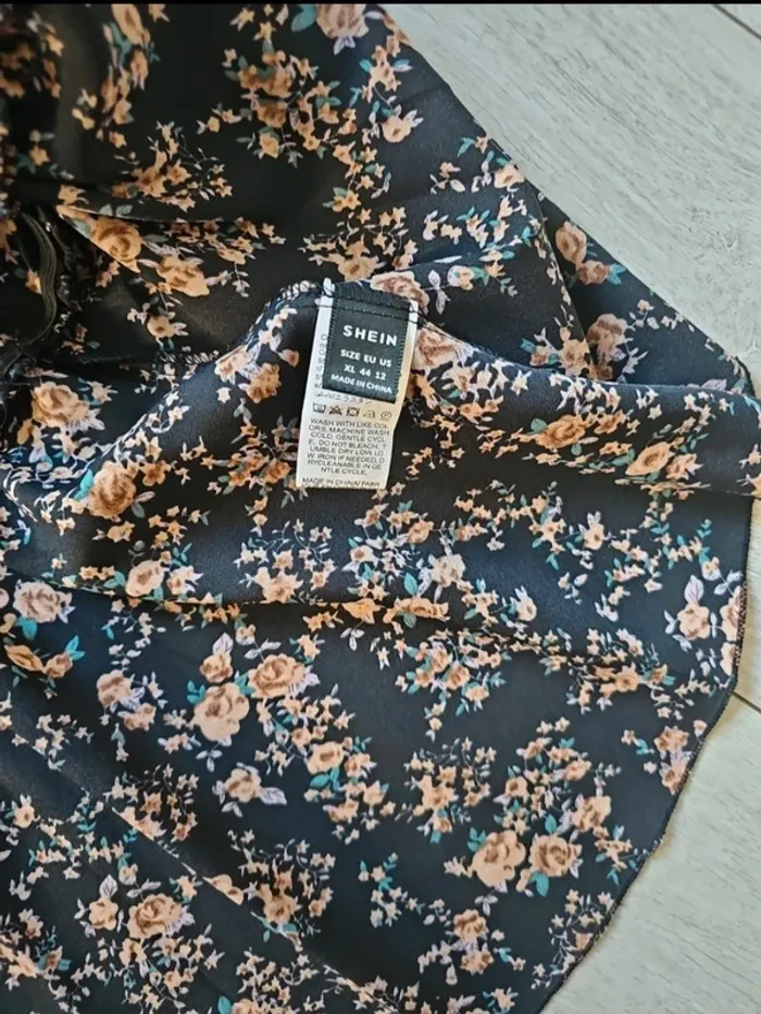 Blouse - photo numéro 2