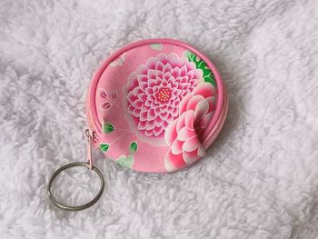 Petit porte-monnaie rond rose à fleurs – Style Japonais / Kawaii – 6cm