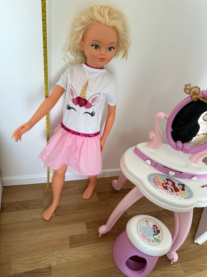 Poupée géante - photo numéro 2