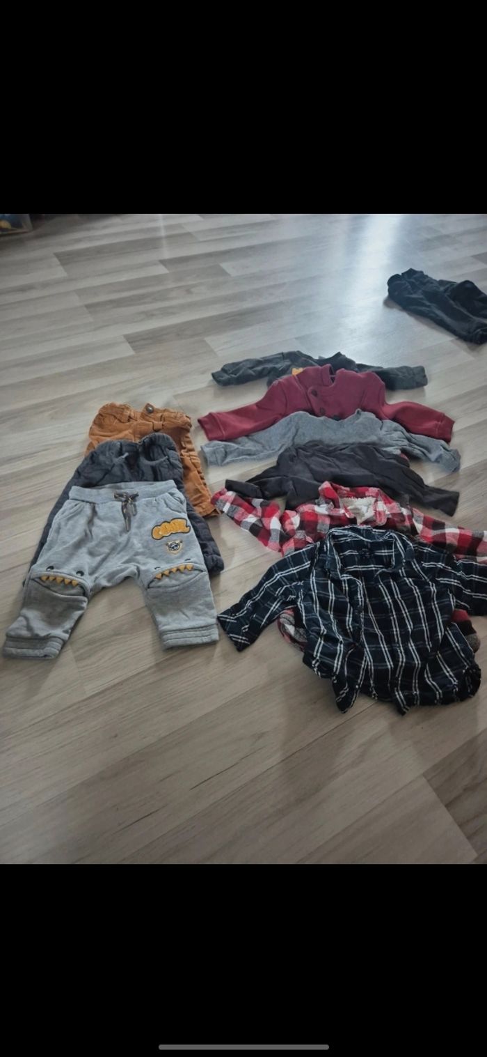 Lot vêtements bébé garçon 6 mois - photo numéro 3