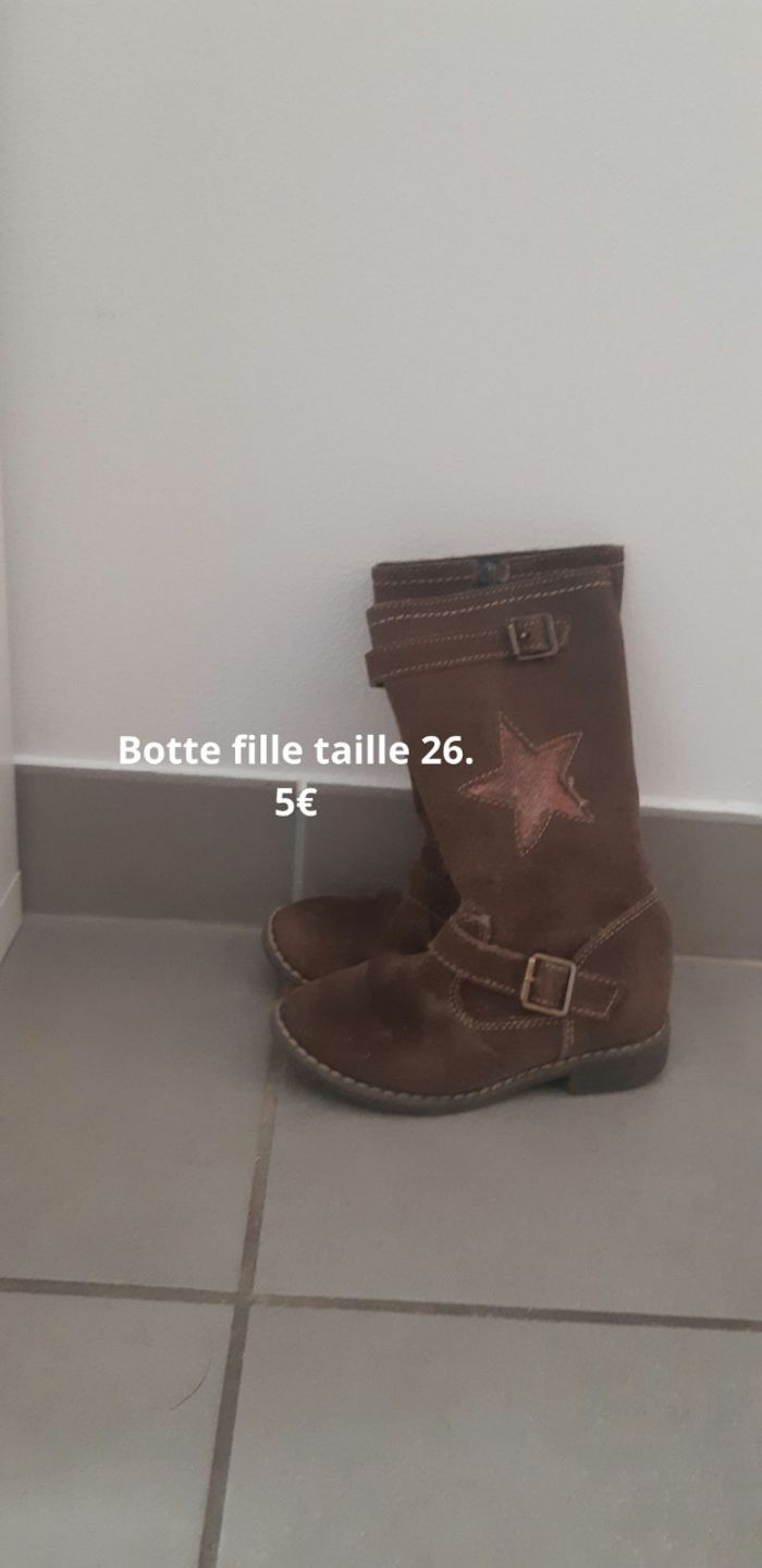 Je vends des vêtements filles et des jouets. - photo numéro 5