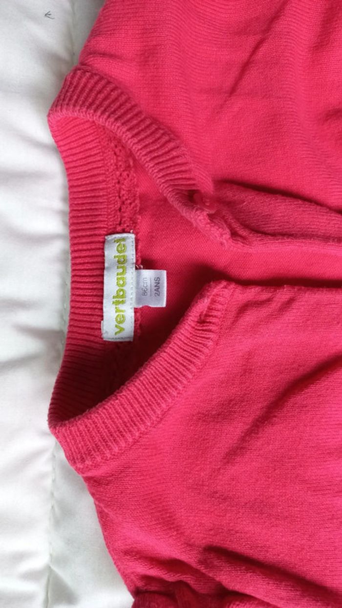 Gilet rose t2 ans - photo numéro 2