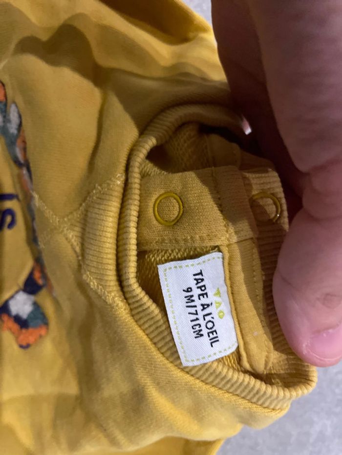 Pull tape à l’œil - photo numéro 2