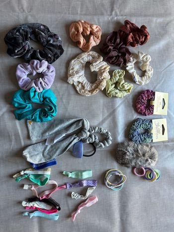 Élastique et chouchou pour cheveux