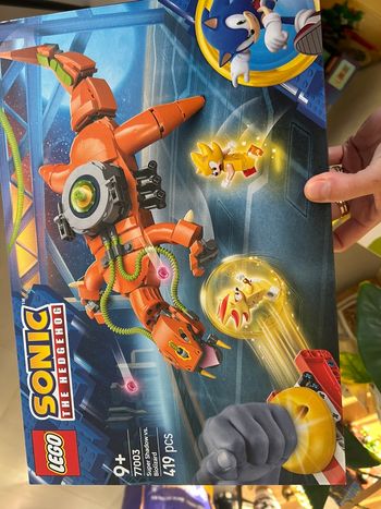 77003 LEGO Sonic Super Shadow contre Biolizard