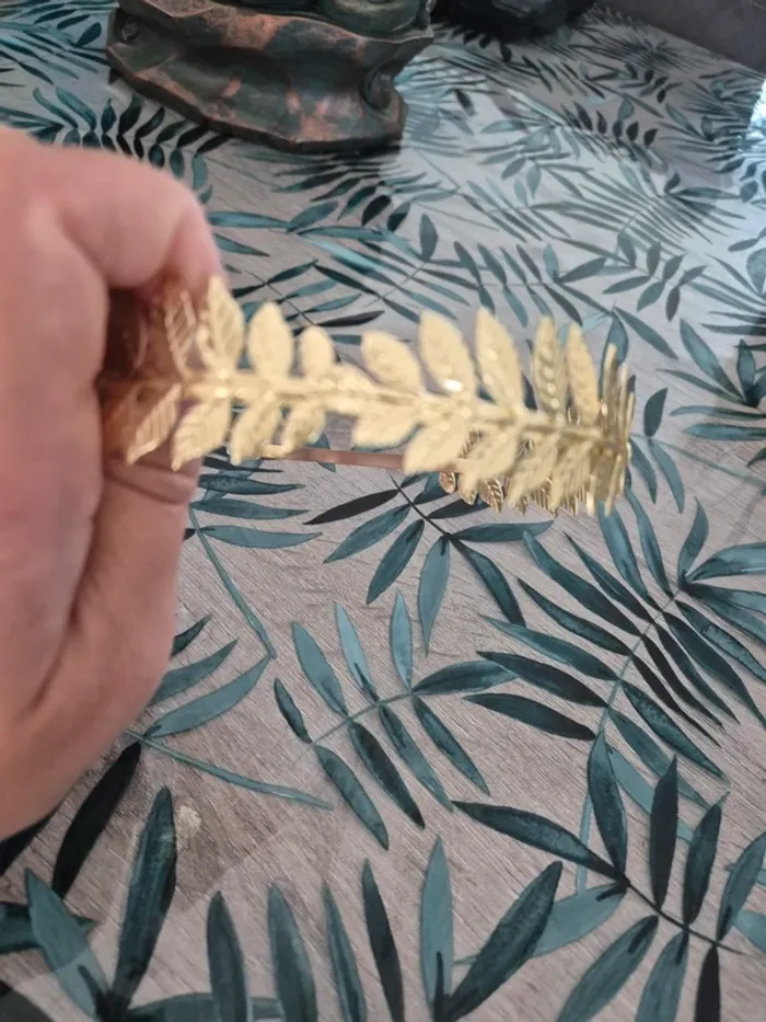 Serre tête couronne feuille doré - photo numéro 3