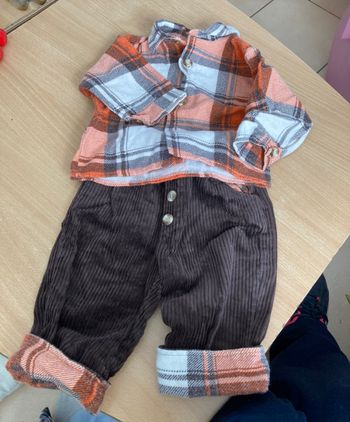 Petit ensemble 2 pièces taille 6mois