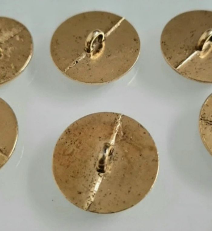 Lot de 6 boutons vintage rouge et doré - photo numéro 5