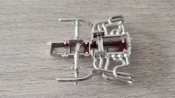 Partie moteur pièce détachée miniature Burago Bburago Ferrari F50 1995 1/18 1/18e 1/18ème #D22