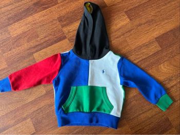 Pull à capuche enfant