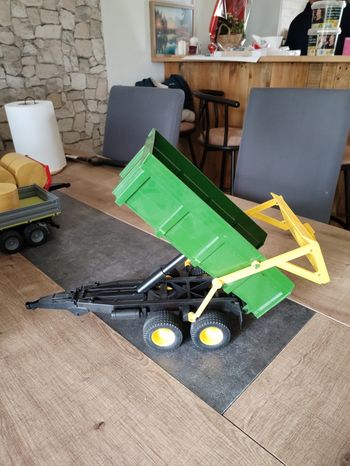 Remorque bruder John deere