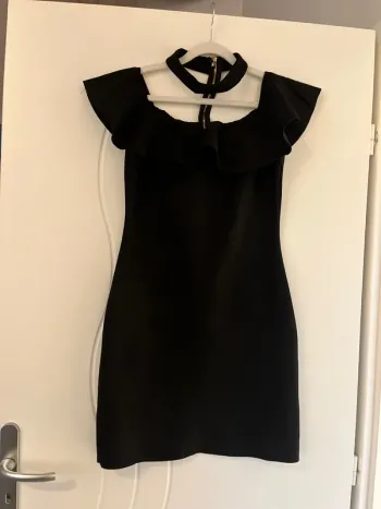 Robe noir effet velour fin