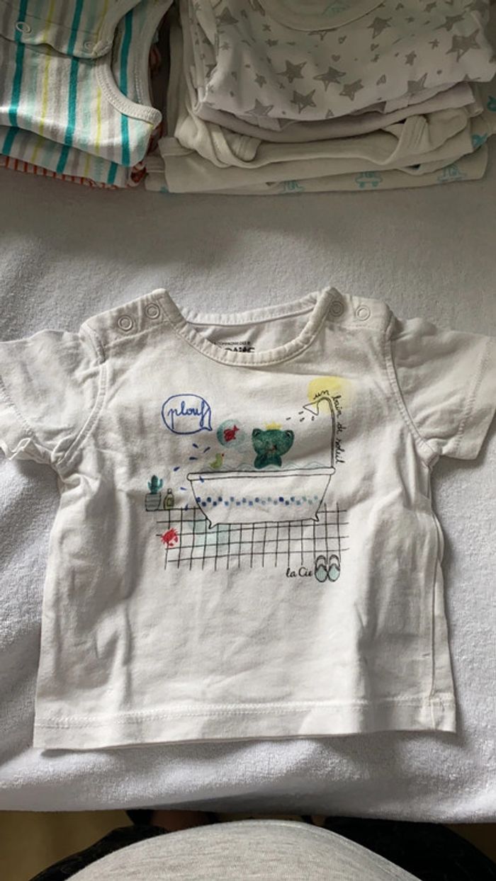 Tee shirt bébé