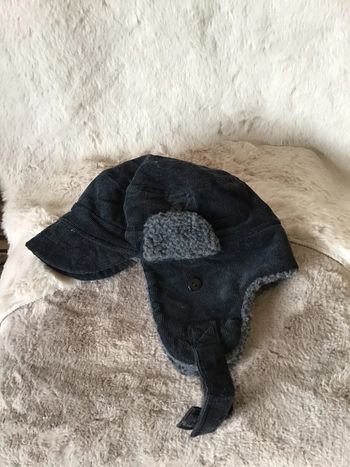 Chapka velours côtelé et molletonné noir et grise taille 52 (0124)