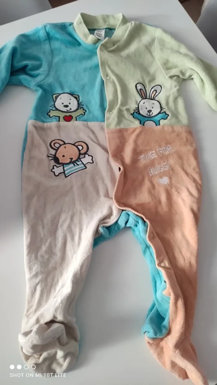 Pyjama mixte motif animaux C&A