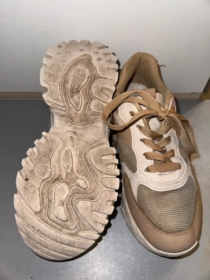 Baskets taille 36 Marque Be sport - photo numéro 4