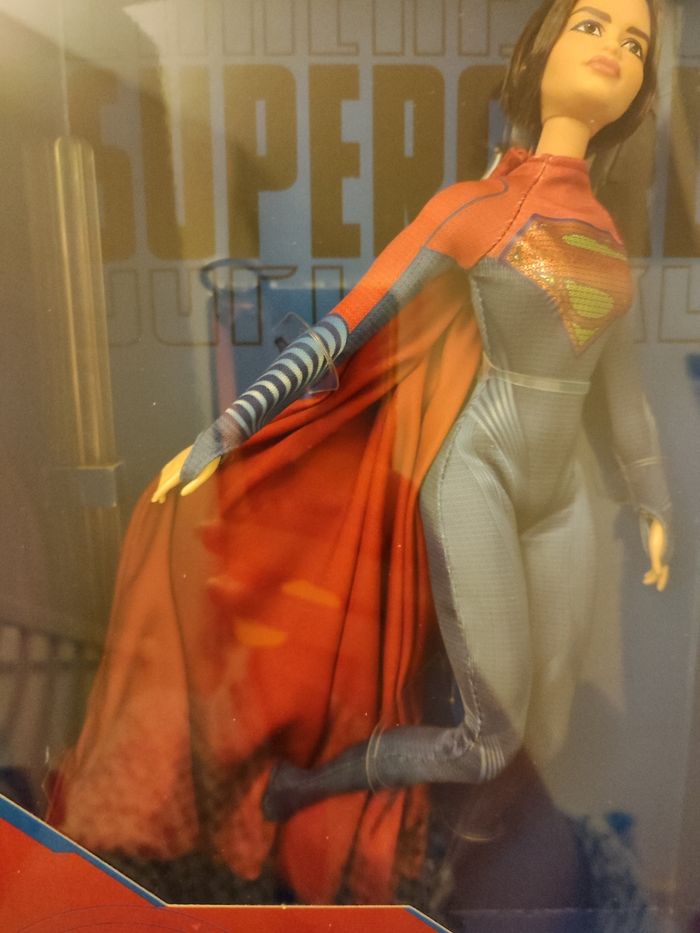 Barbie Signature Supergirl the flash
2023
Édition limitée - photo numéro 3