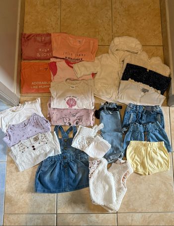 Lots bébé fille 6 mois