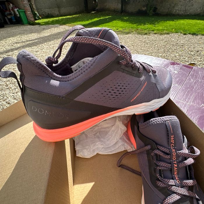Chaussures cardio training neuves 42 - photo numéro 3