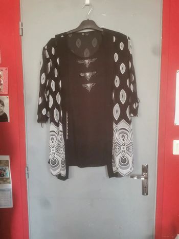 Tunique avec épaulette