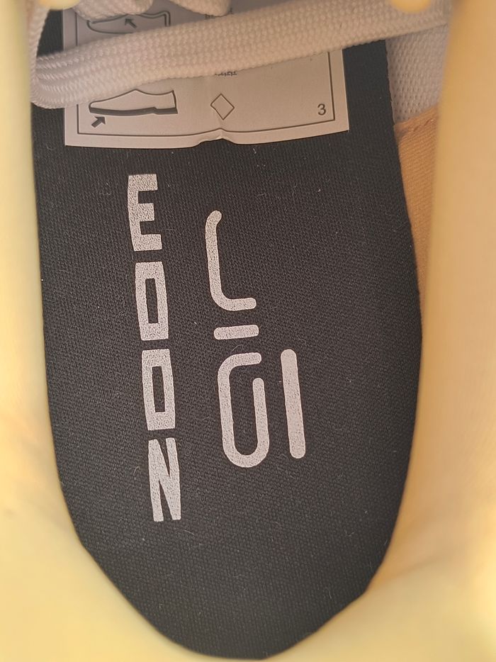 Baskets chaussures Nike air Max zoom taille 38.5 neuves - photo numéro 7