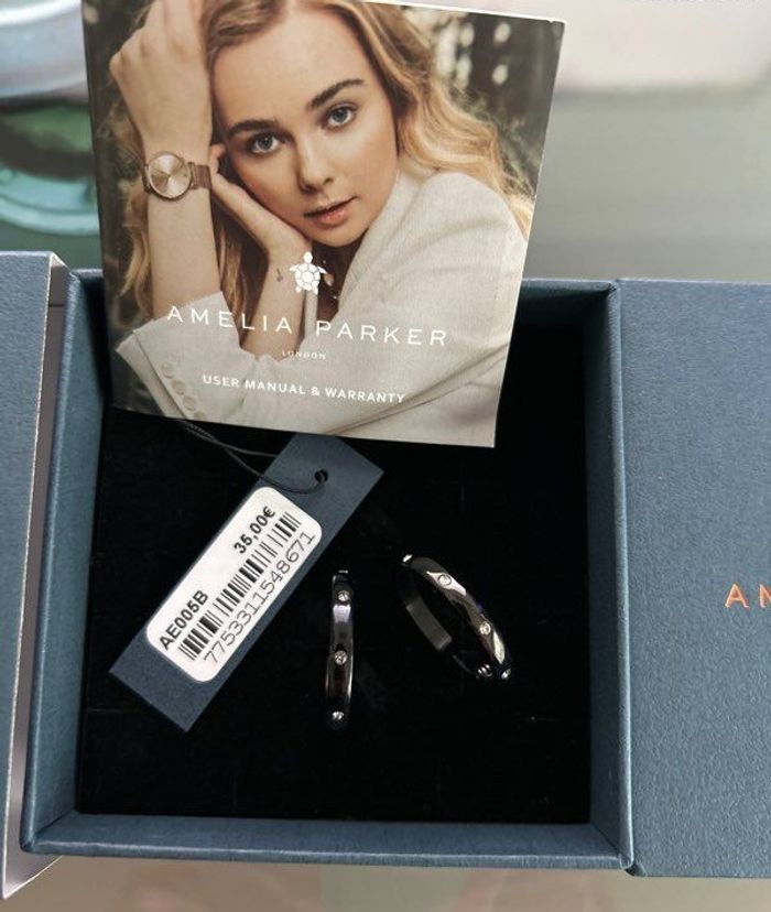 Créoles noires avec Strass