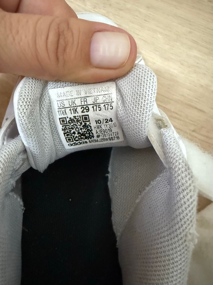 Adidas pointure 29 - photo numéro 5